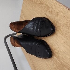 Black royal flat free people shoes size 36.5